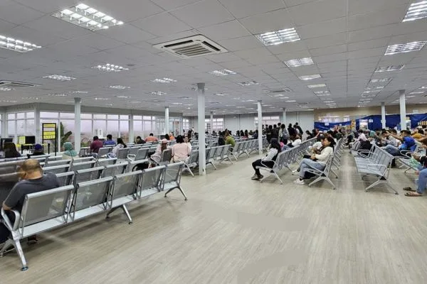 airport lighting (8) airport gate lighting